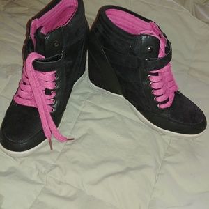 Pink and black wedge sneaker